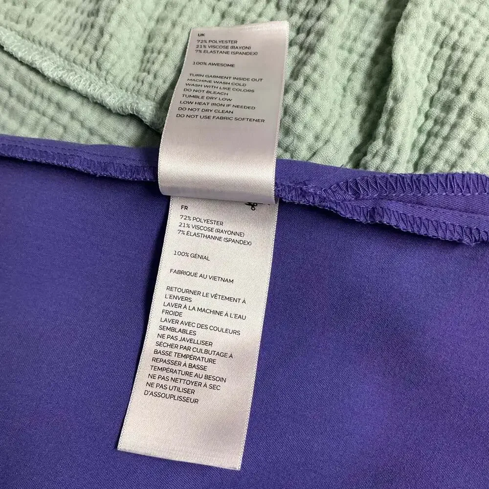 FIGS Casma Scrub Top in Purple
PO#3008 - Picture 4 of 4